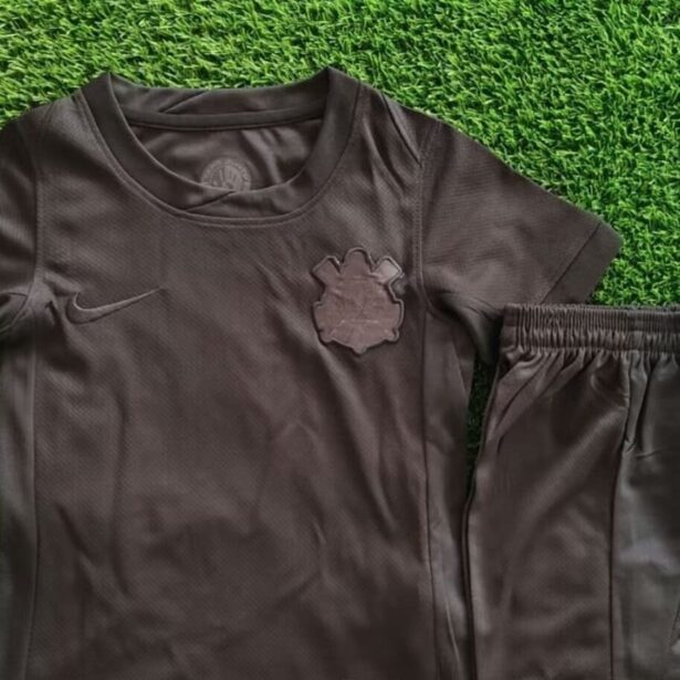 Kit Infantil Camisa e Shorts Futebol Corinthians -Visitante