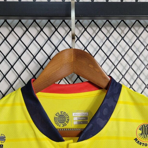 Miniatura de Camisa Futebol Seleção da Equador – Modelo 2025