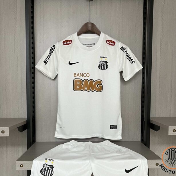 Kit Infantil Camisa e Shorts Futebol Santos - Retrô 2012 - Mandante