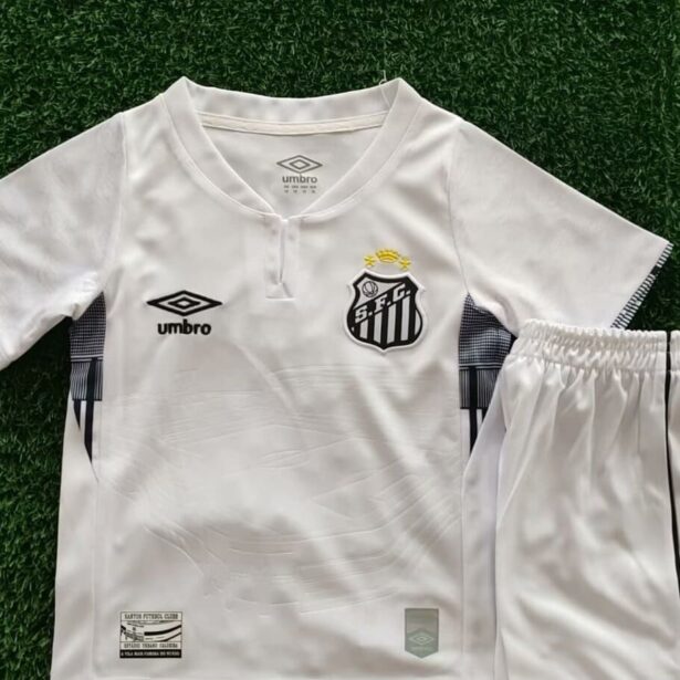 Kit Infantil Camisa e Shorts Futebol Santos - Mandante
