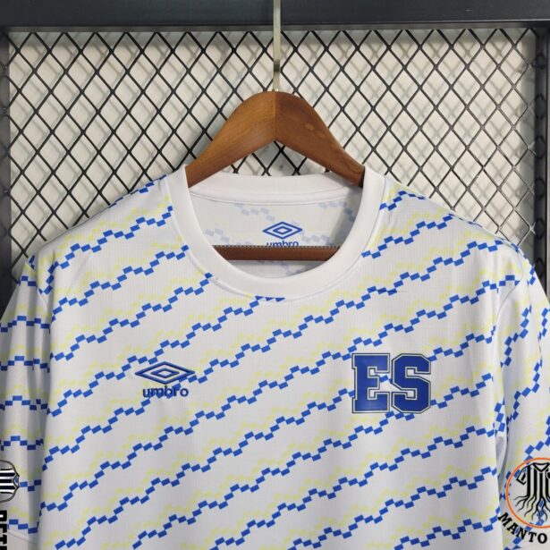 Miniatura de Camisa Futebol Seleção da El Salvador – Modelo 2025